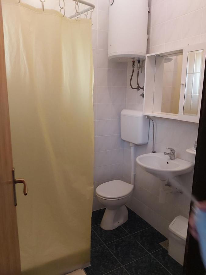 Apartman Janja Apartment Bol Exterior photo